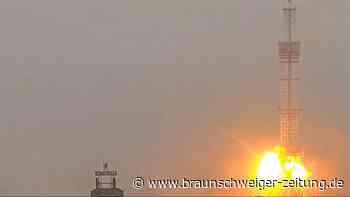 Telegram-Bilder zeigen Raketeneinschlag in Kiewer Fernsehturm