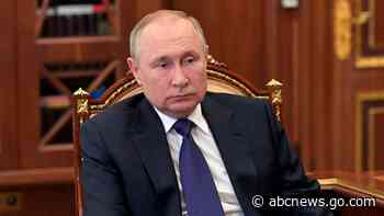 Russia holds drills with nuclear subs, land-based missiles