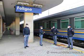 Foligno, prima le ruba la borsa, poi le fornisce il cellulare per riaverla - Il quotidiano che racconta l'Umbria - Umbria Cronaca