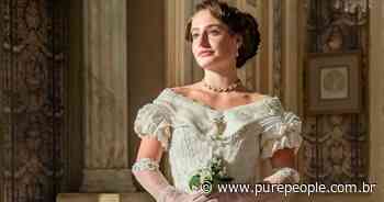 'Nos Tempos do Imperador': grávida do 1º filho, Leopoldina cai de escada ao apartar briga - Purepeople