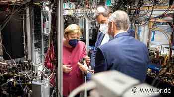 Merkel besucht Quantenforschungs-Institut in Garching - br.de