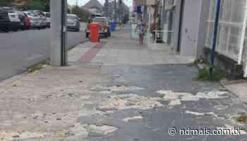 Liminar determina que moradores e prefeitura regularizem situação das calçadas em Imbituba - ND Mais