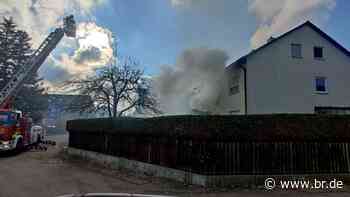 Mann stirbt bei Brand eines Wohnhauses in Olching - br.de