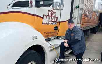 St. Clair Shores driver rescues trucker from crash during snowstorm - The Macomb Daily