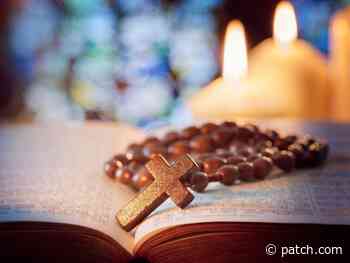 Detroit Area Ukrainians Show Support As Russia Invades Homeland - Patch