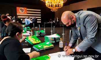 Prefeito assina convênio com Estado para instalação do programa Cozinhalimento em Birigui - Prefeitura de Birigui (.gov)