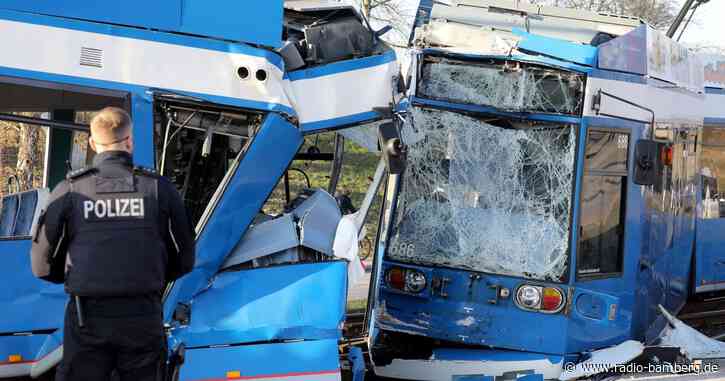 26 Verletzte bei Zusammenstoß von zwei Straßenbahnen