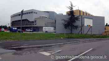 Modena. Lo studente va a lezione Fuori gli rubano la marmitta - La Gazzetta di Modena