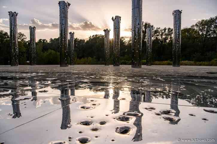 Russian Missile Strikes Near Ukrainian Holocaust Memorial, Inciting Outrage