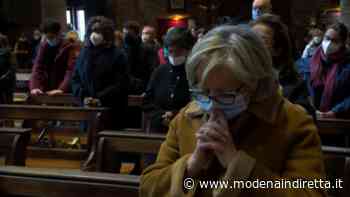 Modena prega per la pace ed è pronta ad accogliere i profughi ucraini. VIDEO - modenaindiretta.it