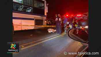 Mujer muere atropellada por autobús en San Rafael Arriba de Desamparados - Teletica.com