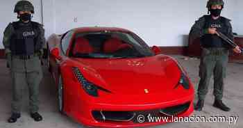 Gendarmes incautaron Ferrari que iba desde Asunción a Buenos Aires - La Nación
