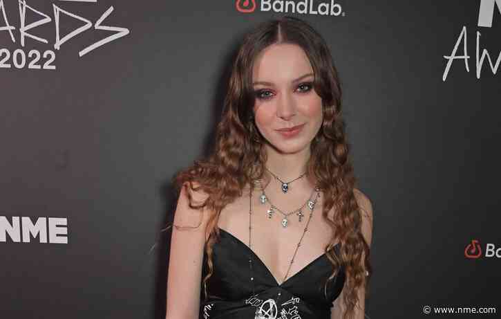 Holly Humberstone wins Best Mixtape at the BandLab NME Awards 2022