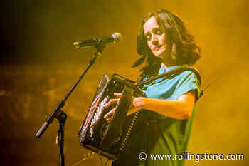 Julieta Venegas Says Her New Album, Produced by Alex Anwandter, Is Coming Soon