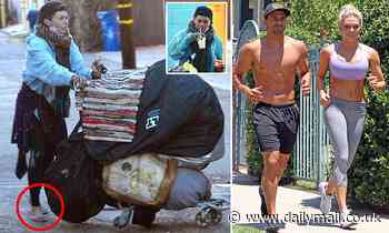 Jeremy Jackson's ex-wife Loni Willison is seen barefoot and homeless in
