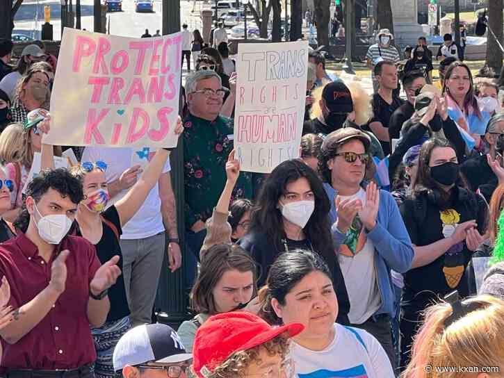 Travis Co. District judge temporary blocks Abbott's transgender directive involving Texas family