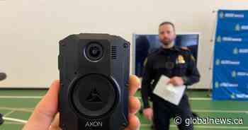 Saskatoon police unveil new body-worn camera project - Global News