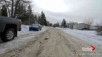 Snowy Saskatoon streets frustrate residents - Global News