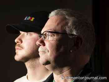Humboldt Broncos tribute centre continues to gather support
