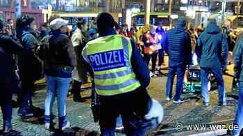 Parteien aus Witten zeigen Solidarität nach Todesdrohungen - WAZ News