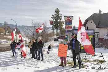 From Vernon to Osoyoos, Highway 97 congested by convoy against COVID-19 vaccine mandates and restrictions | iNFOnews | Thompson-Okanagan's News Source - iNFOnews