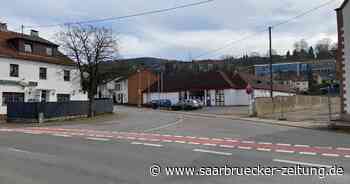 Kanal wird erneuert: Baustelle in Straße Zum Gipbserg in Merzig - Saarbrücker Zeitung