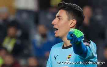 'Naast RSC Anderlecht toont ook KAA Gent interesse in Fenerbahçe-doelman Özer' - VoetbalPrimeur.be