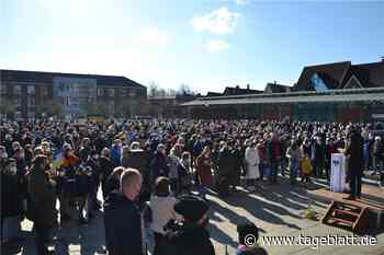 Stader Demo gegen Ukraine-Krieg: Fassungslosigkeit eint 1200 Menschen - Stade - Tageblatt-online