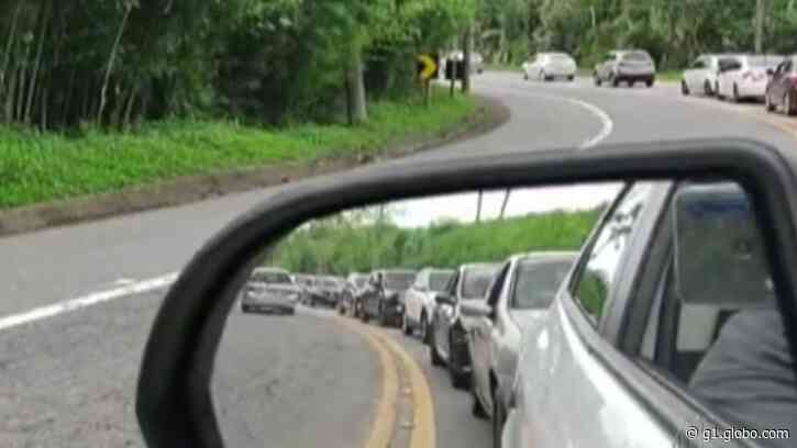 Rodovia Mogi-Bertioga registra lentidão entre os km 75,5 e 77 após acidente - Globo.com