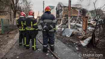 Lawmakers want House to stay in session to pass aid to Ukraine