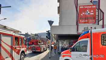 Feuerwehr-Einsatz: Brandalarm im Modehaus Heide in Meschede - WP News