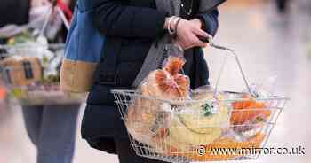 9 ways to save on your weekly food shop - and peak supermarket times for yellow labels - The Mirror