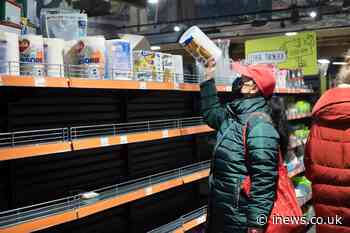 Ukraine: Kyiv supermarkets are ‘running out of food’ as Russian troops encircle the capital - iNews