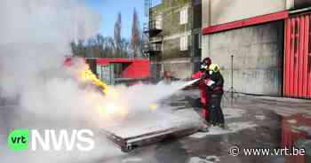 Marc Van Ranst blust brand in Gent in teken van coronapandemie: "Er moeten zoveel mogelijk mensen gevaccineerd worden" - Vlaamse Radio- en Televisieomroeporganisatie