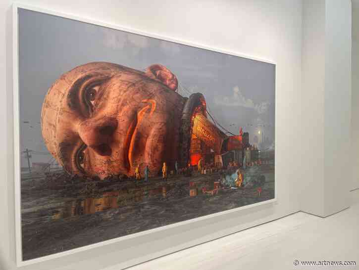 NFT Lovers Turn Out in Droves for Beeple’s First Gallery Show