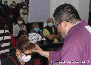 Por inicio de la Cuaresma, cientos de católicos reciben ceniza en Misantla - Imagen de Veracruz