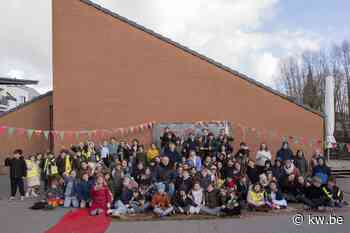 Afscheidsfeest voor directeur Philippe Gryson van freinetschool De Torteltuin in Poperinge - KW.be - KW.be