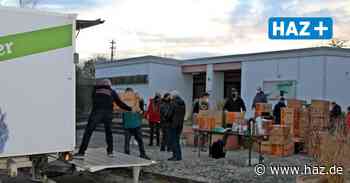 Hemmingen Ukraine: Spendenaktion der Parteien vor Freibad Arnum - HAZ