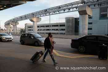 Canadians tentatively re-embrace travel as COVID-19 border measures loosen - Squamish Chief