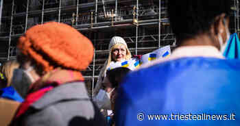 A Trieste i cittadini ucraini portano le lacrime della comunità - Trieste News