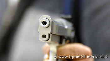 Agguato a Formia, ferito nipote boss dei Casalesi Bardellino - TGCOM