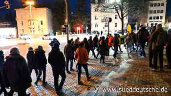 Experte: Impfpflicht-Diskussion hat Corona-Demos verändert - Süddeutsche Zeitung - SZ.de