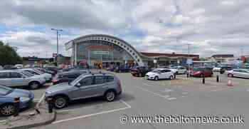 Investigation after attempted robbery outside Sainsbury's on Trinity Retail Park, Bolton