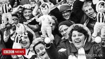 West Bromwich Albion fans featured on FA Cup stamp identified