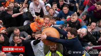 Atherstone ball game returns for 822nd year after pandemic break