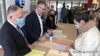 Arras : les premiers contrats d'engagement jeunes ont été signés à Pôle emploi - La Voix du Nord