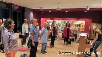 „Wir brauchen Männer“: Nur wenige Herren singen nach ihrem Taktstock