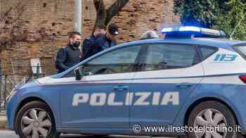 Fermo, baby rapinatrice con la pistola a 17 anni - il Resto del Carlino