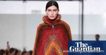 Gabriela Hearst visualises ‘climate success’ in Chloé show - The Guardian