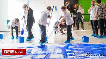 Lancaster University: Cleaners' Covid efforts celebrated in artwork